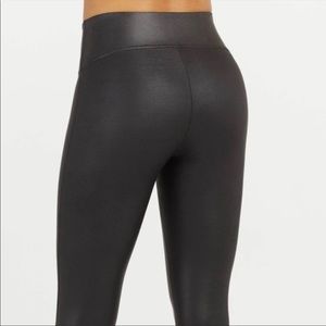 Spanx faux leather leggings burgundy